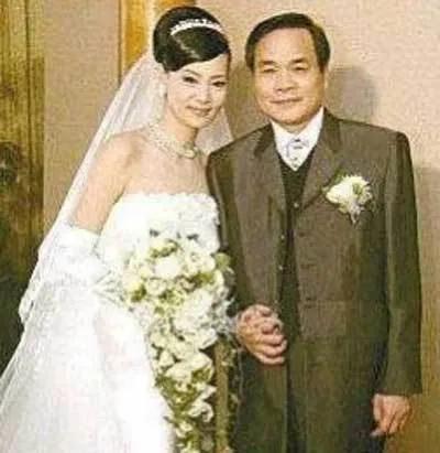 两个月宝宝流泪正常吗？解读婴儿泪眼背后的原因